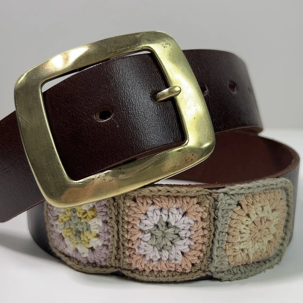ELISE‎ M Genuine Leather Brass Buckle Belt Crochet Squares Pastel Size S/M 40